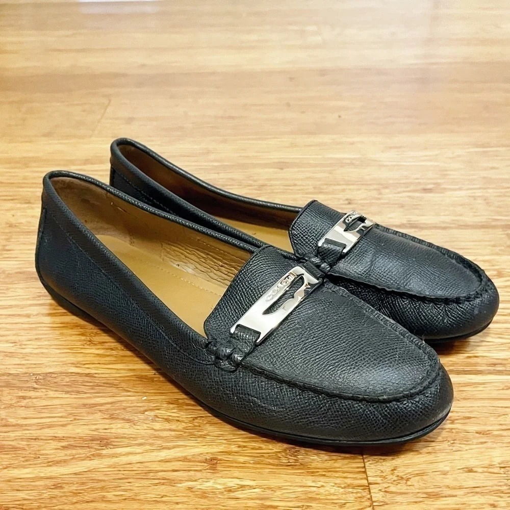 Coach Olympia Cross Grain Leather Black Slip-On Driving Loafers Shoes. Size 10